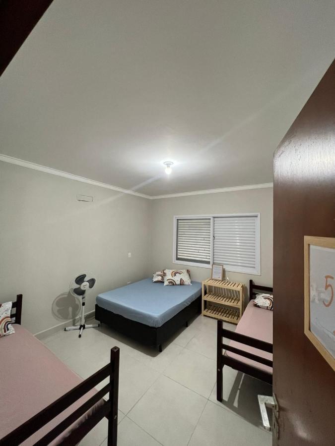 Hostel Familia Castor Itanhaém Kültér fotó