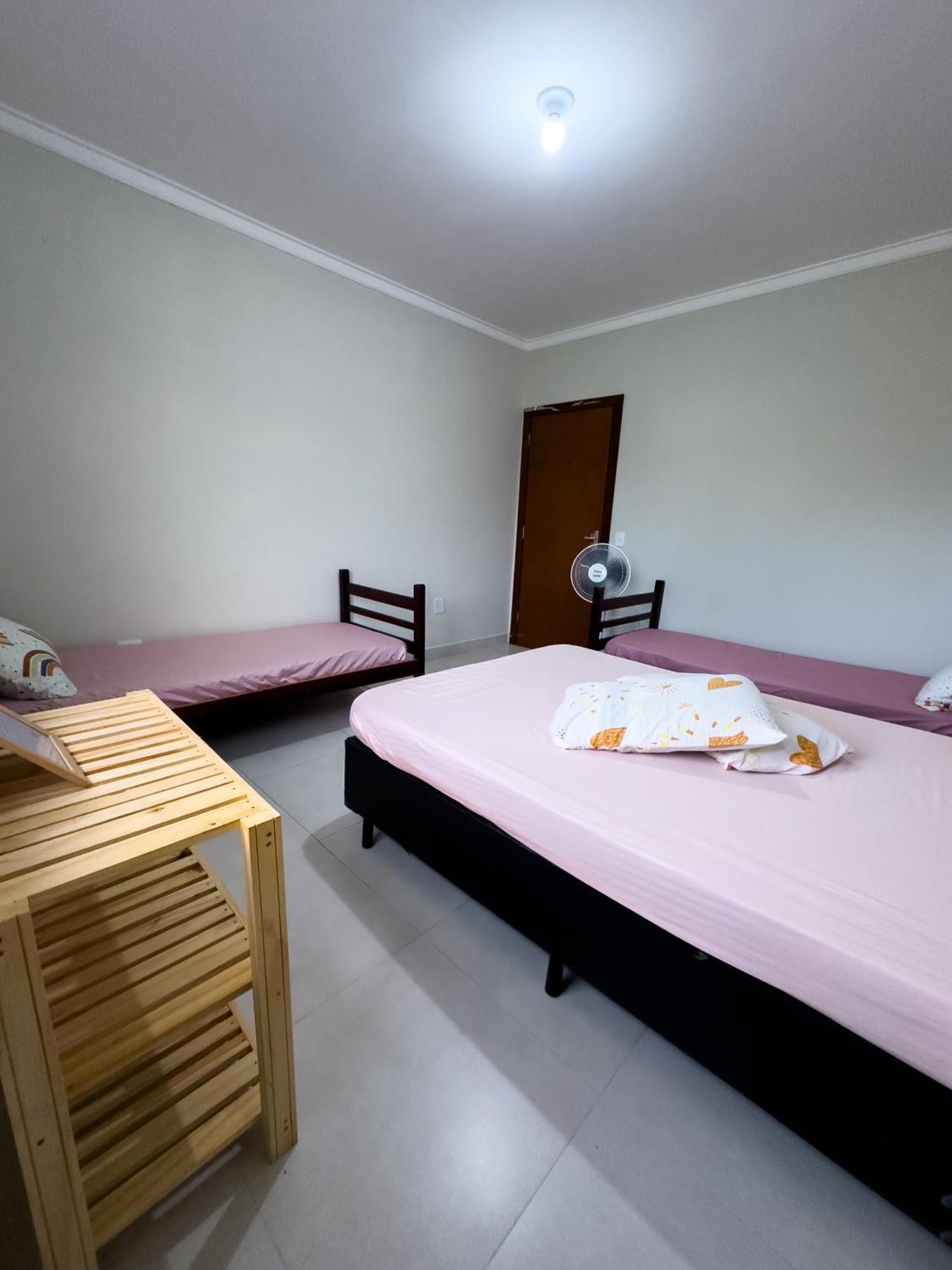 Hostel Familia Castor Itanhaém Kültér fotó